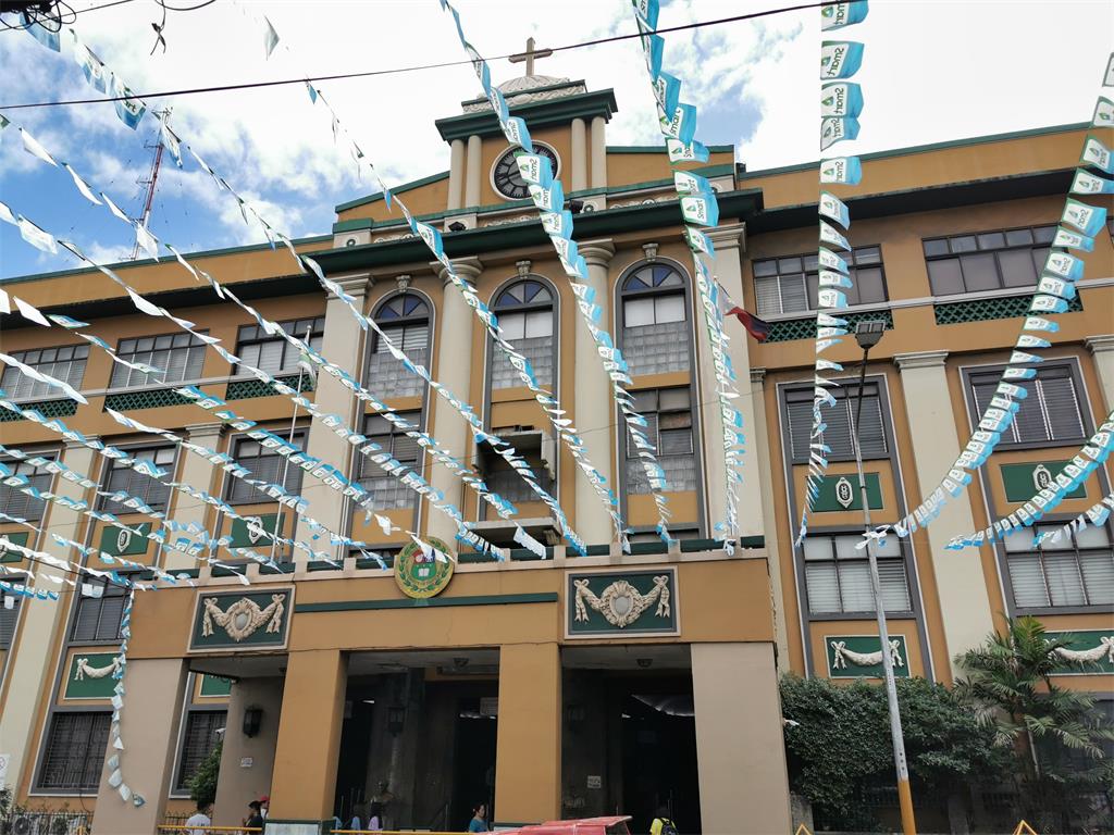 圣卡洛斯大学博物馆和图书馆和商学院，菲同凡想系列之十三